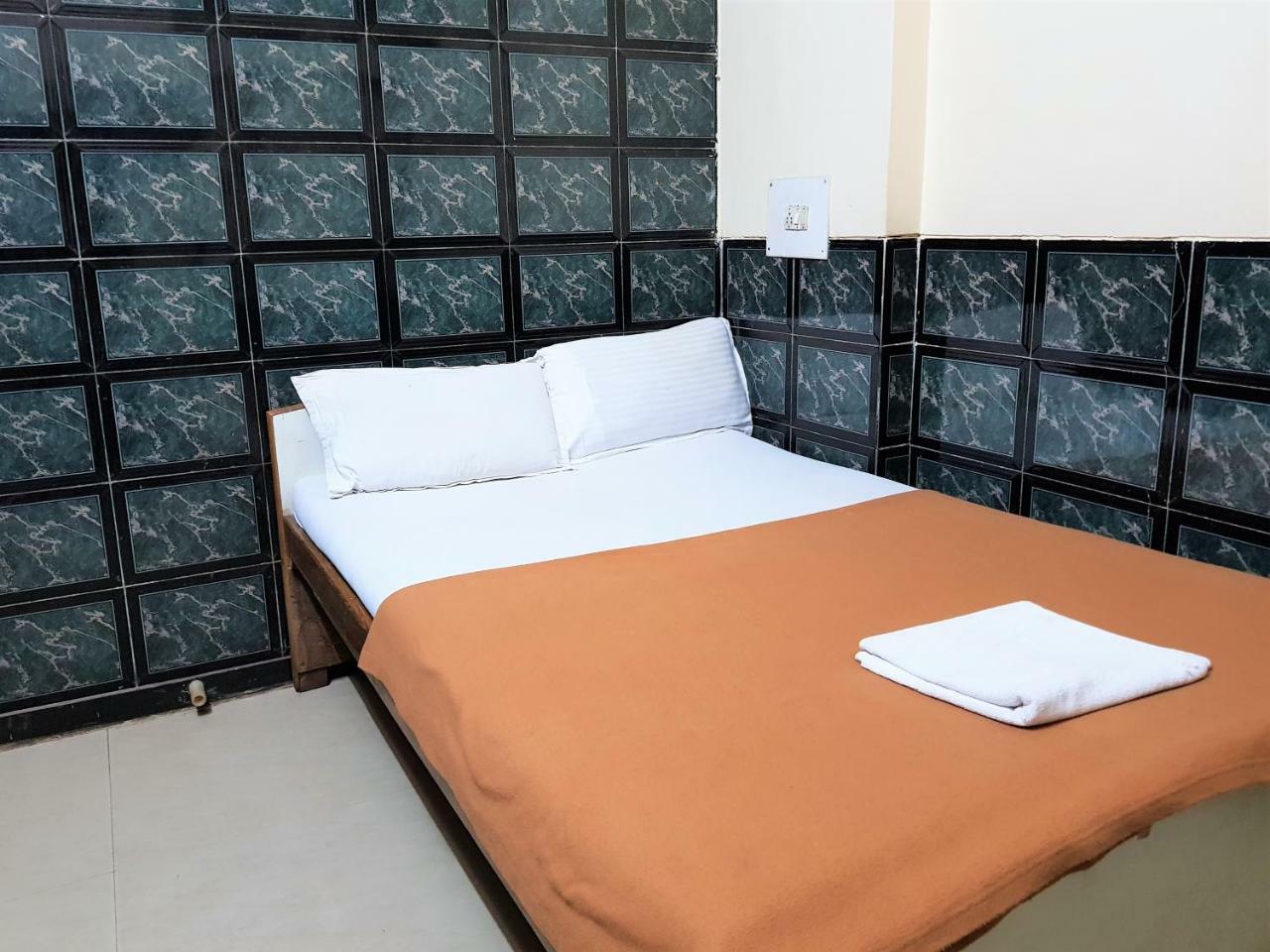 Hexa Metro Plaza Otel Mumbai Dış mekan fotoğraf
