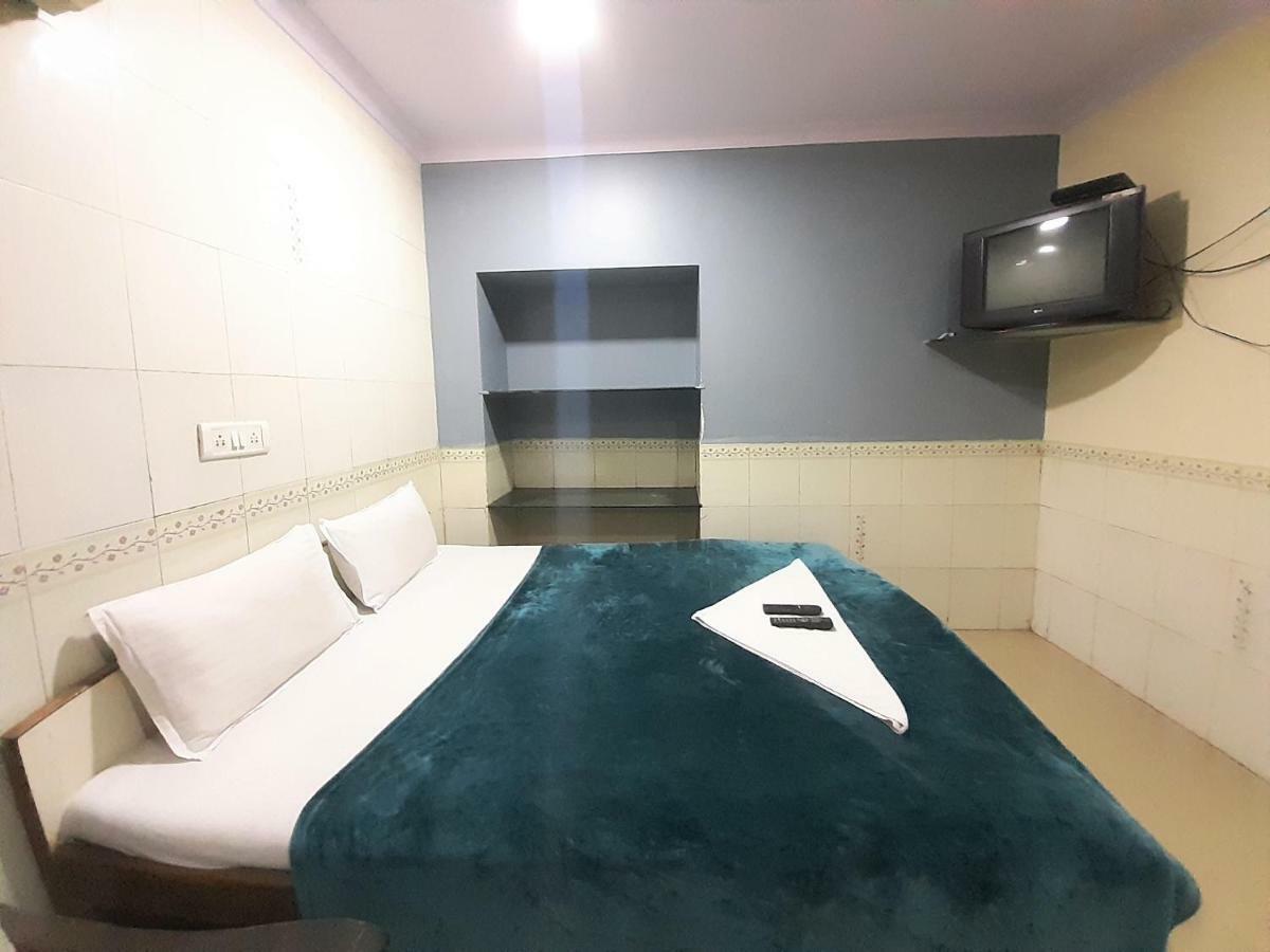 Hexa Metro Plaza Otel Mumbai Dış mekan fotoğraf